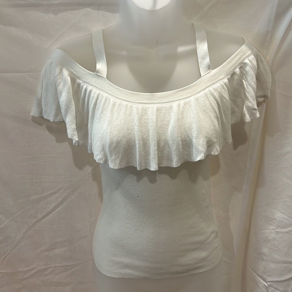 - - Express cream ribbed off the shoulder ruffled top NWOT petite x-small …
